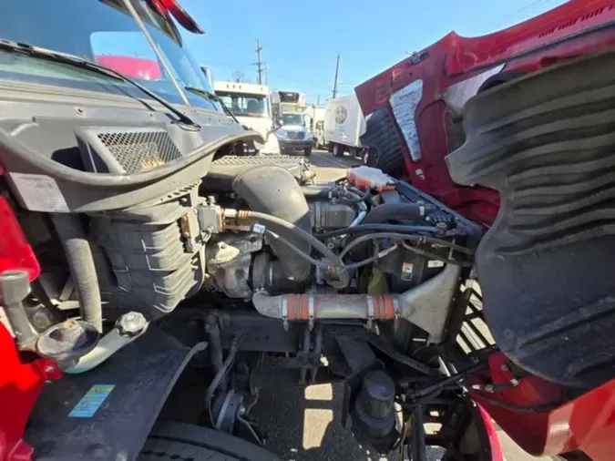 2019 FREIGHTLINER/MERCEDES CASCADIA 1254e70742e4f2f135a79530b03db1fc6a6