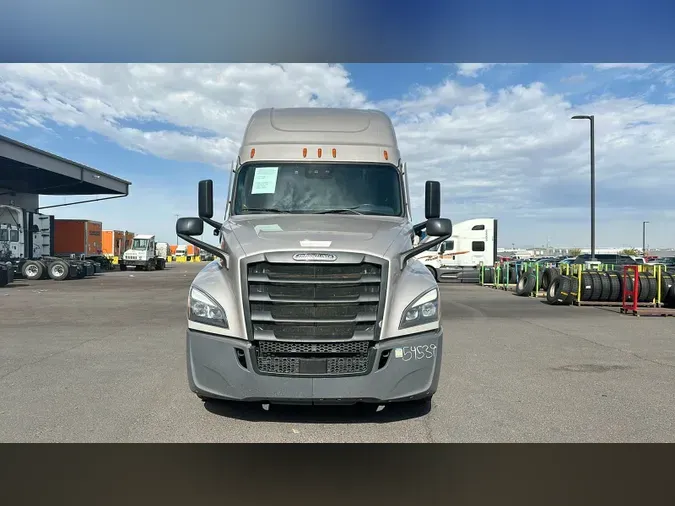 2023 Freightliner Cascadia