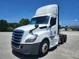 2019 FREIGHTLINER NEW CASCADIA PX12664