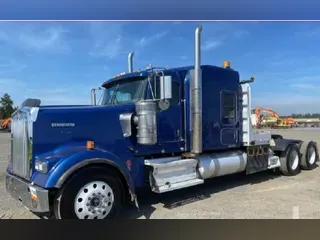 2016 KENWORTH W900L