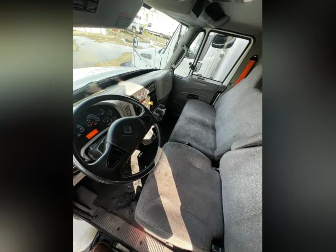 2018 NAVISTAR INTERNATIONAL 4300