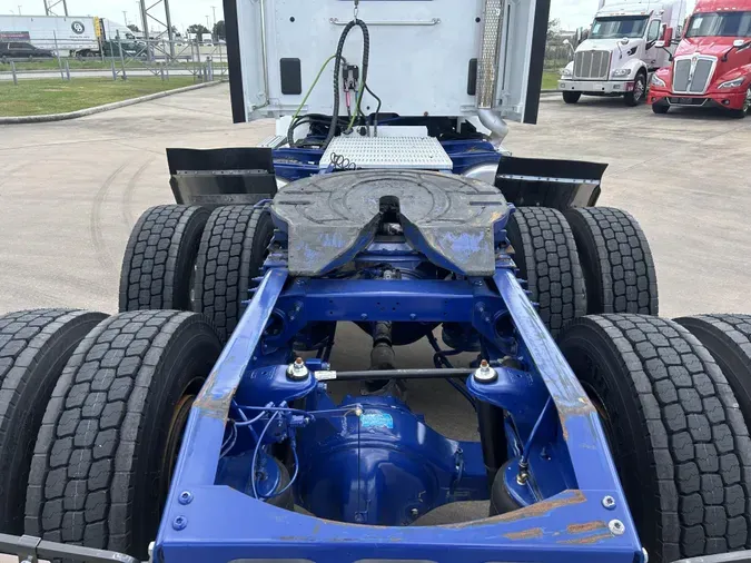 2020 Peterbilt 567