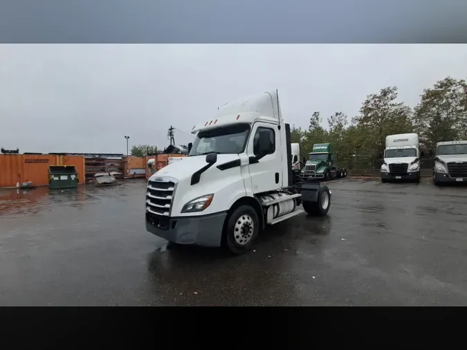 2018 Freightliner Cascadia 1264e8522d49307ff80618b4b09e2b93a11