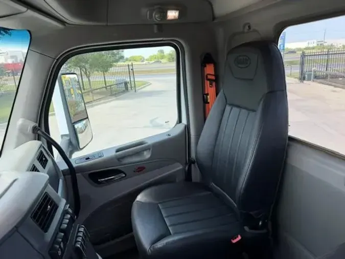 2020 Peterbilt 5794e88eef6a12e27de31cb0c7ae76c7cfa