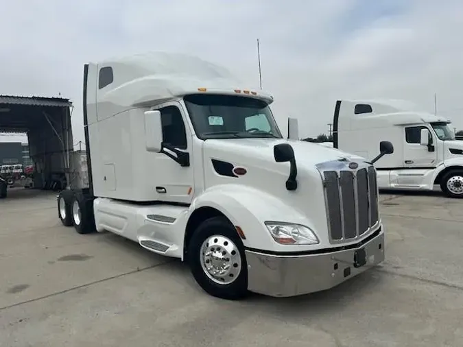 2022 Peterbilt 579
