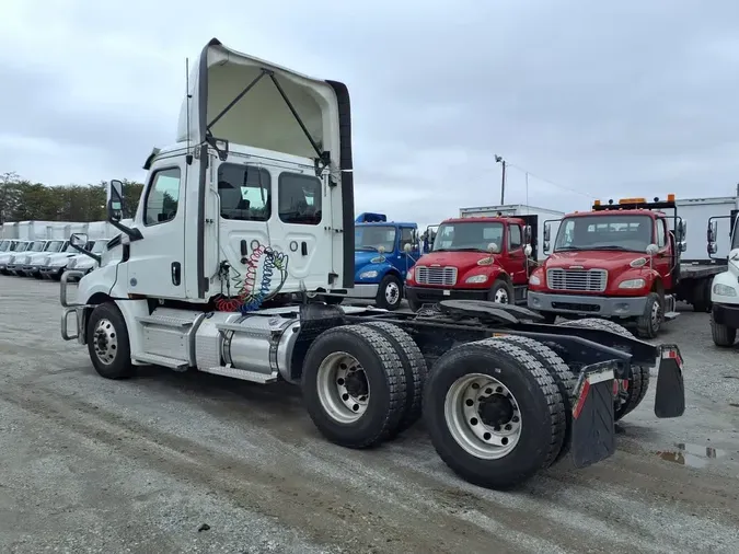 2020 FREIGHTLINER/MERCEDES NEW CASCADIA PX126644e8eaa1d5b062261e095fc7fa4908238