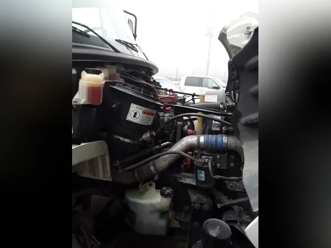 2019 FREIGHTLINER/MERCEDES M2 106