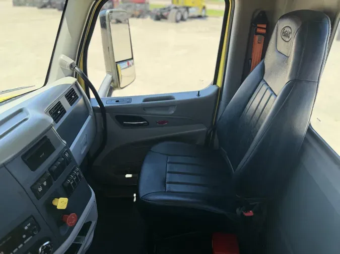 2021 Peterbilt 579