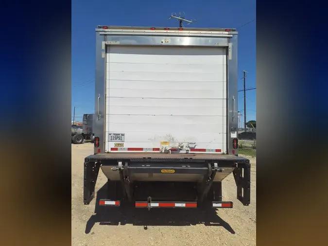 2021 FREIGHTLINER/MERCEDES M2 106