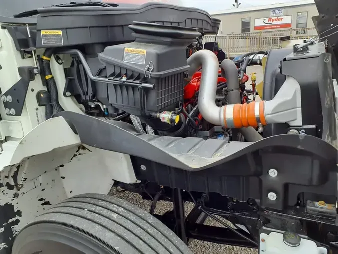 2019 NAVISTAR INTERNATIONAL 4300