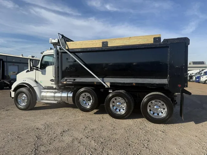 2025 Kenworth T8804e9449a0ce7746abf664c3d226492e8b