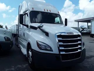 2019 Freightliner NEW CASCADIA PX12664