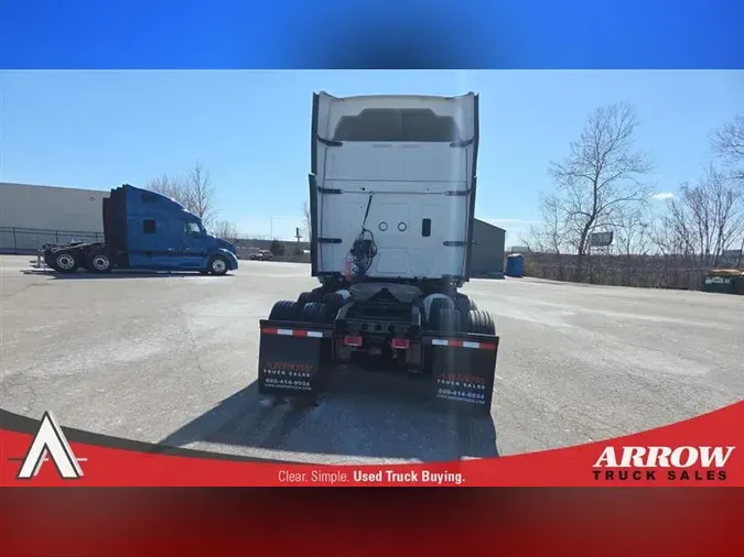 2022 INTERNATIONAL LT