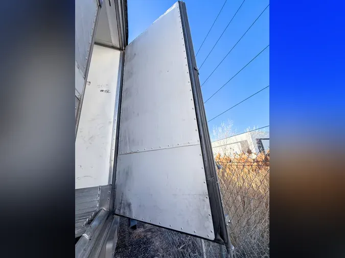 2021 UTILITY VS2RA4e9cba05776bcc54cafc157c1b32a5d4