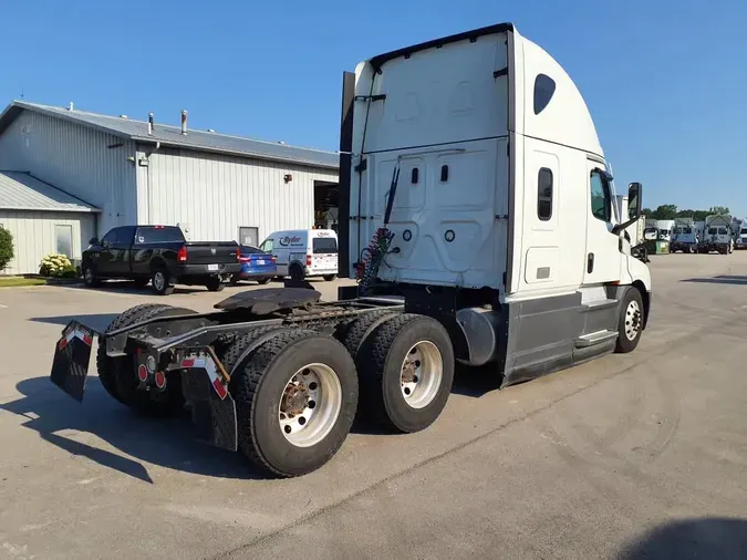 2020 FREIGHTLINER NEW CASCADIA PX12664