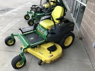 2012 John Deere Z665