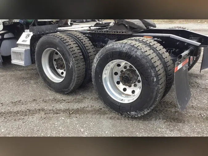 2022 Freightliner Cascadia 1264ea07b1c6f7351cc4c7b99a70ebb2c6b