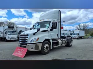 2022 FREIGHTLINER/MERCEDES CASCADIA PX12642ST