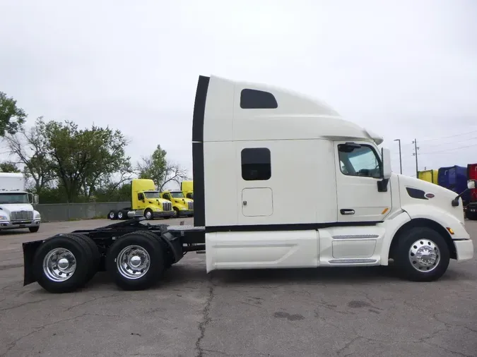 2022 Peterbilt 579