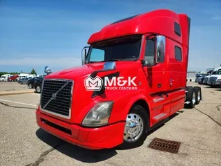 2016 VOLVO VNL64T780