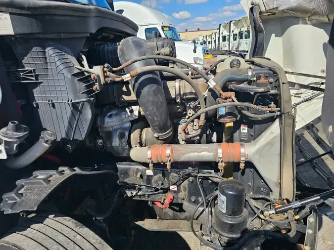 2019 FREIGHTLINER NEW CASCADIA 1264ea98b29e58e3be2f3ef36155a27c928