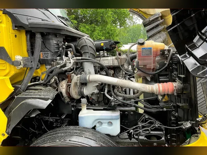 2021 INT LT625 6x4