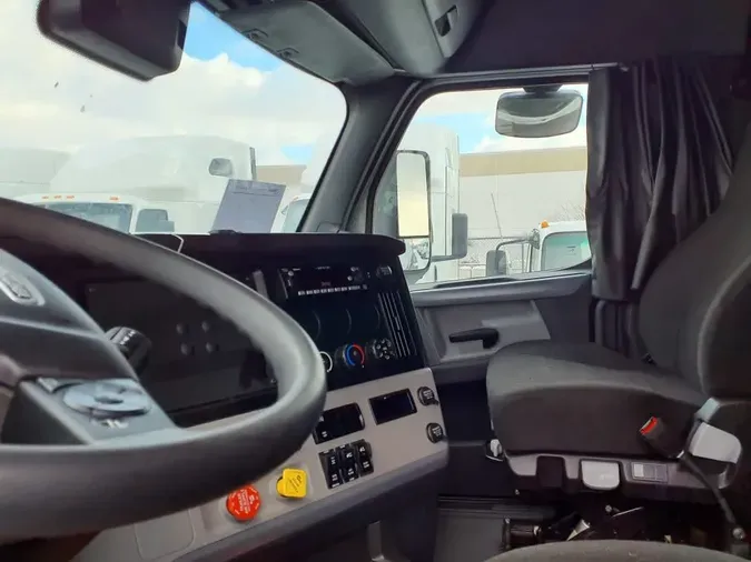 2022 FREIGHTLINER/MERCEDES NEW CASCADIA PX126644eabec52585dd01aca11ebd072b7fdcf