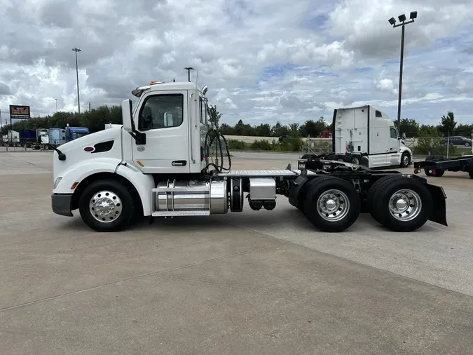 2020 Peterbilt 579