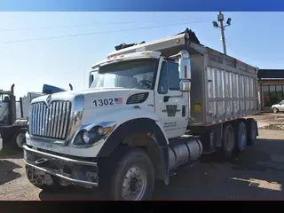 2013 INTERNATIONAL WORKSTAR 7600