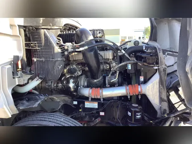 2023 Freightliner Cascadia 1264eb862c142565a56d2c7e834c70e6607