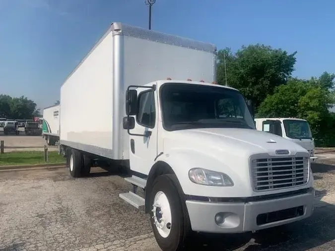 2021 Freightliner Business Class M2 106