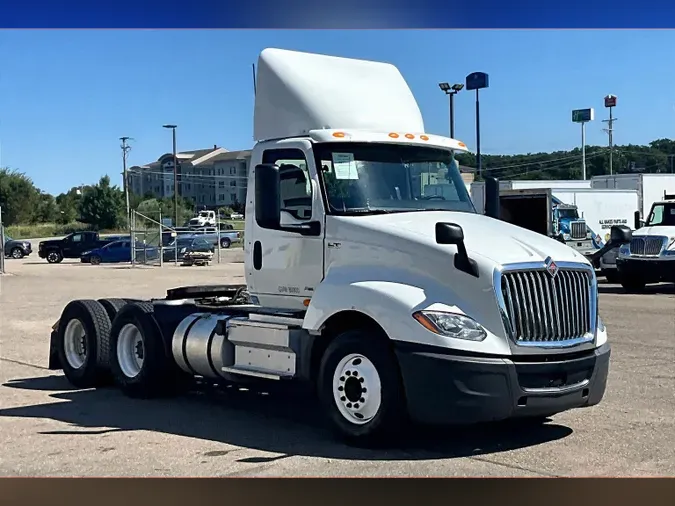 2019 INT LT625 6x44eba0fc1e282ff32d626f7bc25d6f3ed