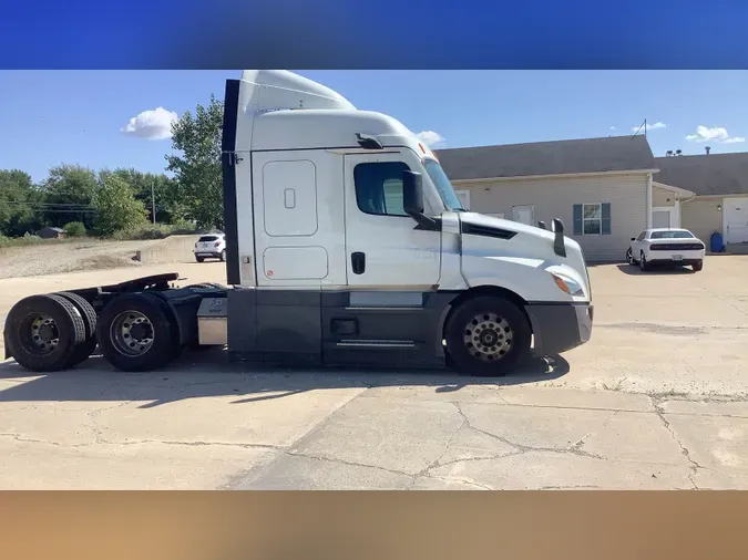 2022 Freightliner Cascadia 1264eba48c196db232c45c9abd7963e85d7