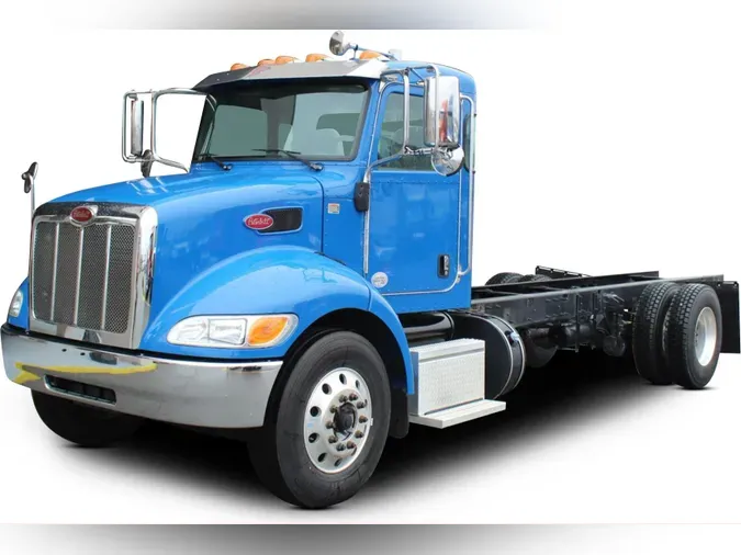 2021 Peterbilt 3374ebd38ce1125de22eac7c05e54b072b4