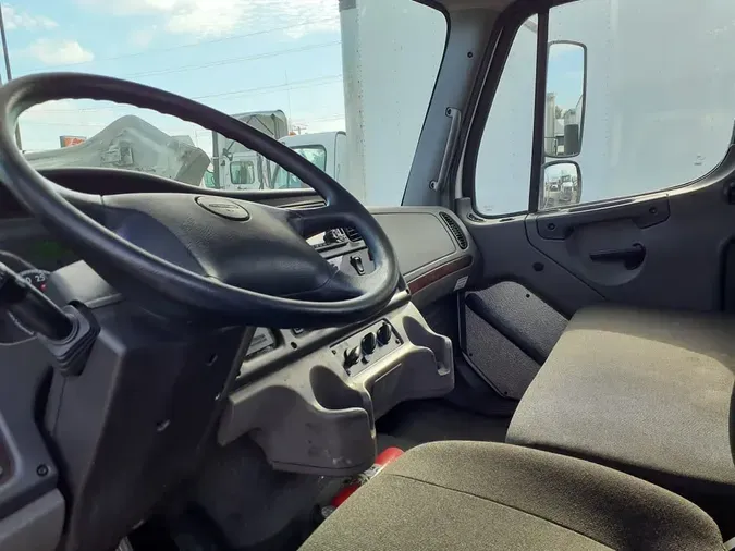 2018 FREIGHTLINER/MERCEDES M2 1064ebeda334d9cd6fddd82be73a4638b5a