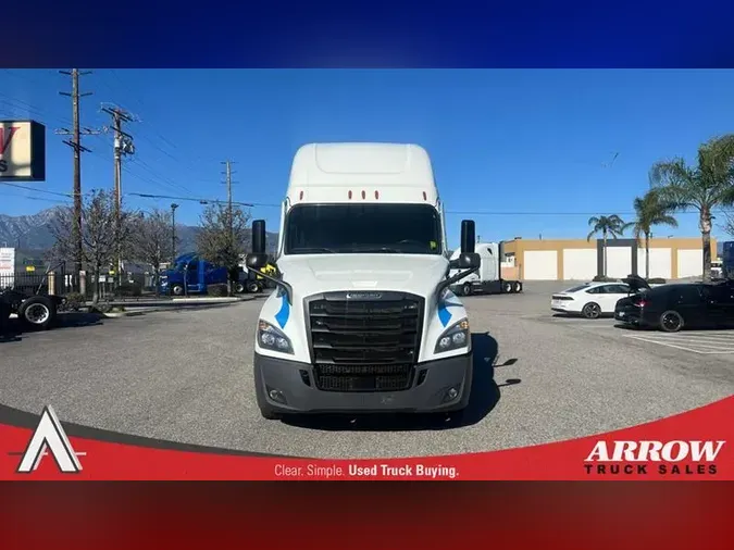 2021 FREIGHTLINER CA126
