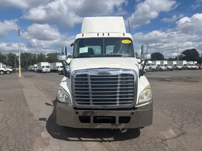 2020 FREIGHTLINER/MERCEDES CASCADIA 1254ec4fc9eb19678cee0e7cf036d3fa91b