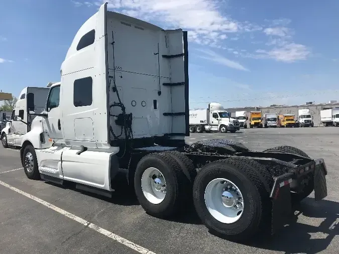 2019 International LT625