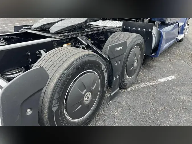 2021 KENWORTH T680