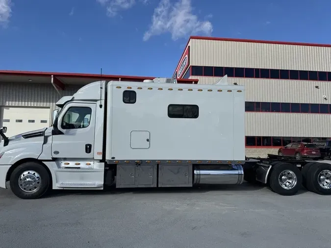 2020 Freightliner Cascadia&reg;