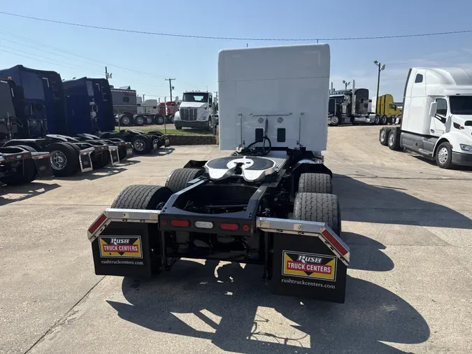 2023 Peterbilt 579