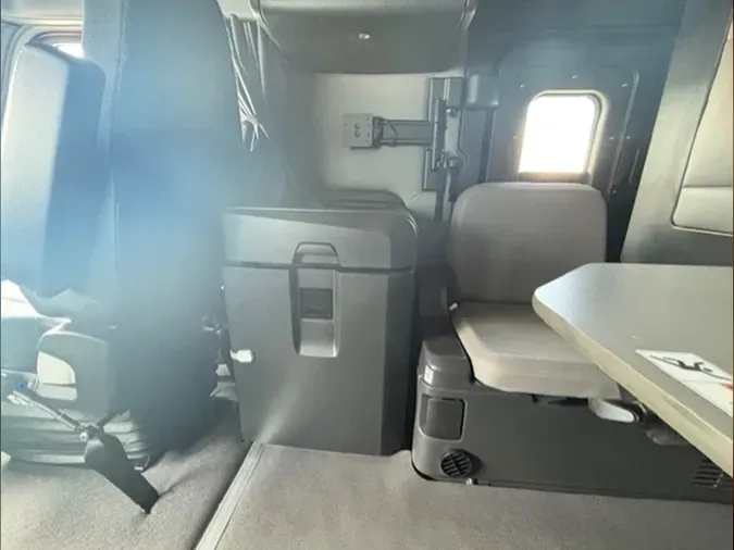 2021 Freightliner PT126SLP