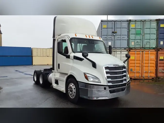 2021 FREIGHTLINER/MERCEDES CASCADIA PX11664ST4ed5ebebc1c9d1f7779e3b4768bc245b