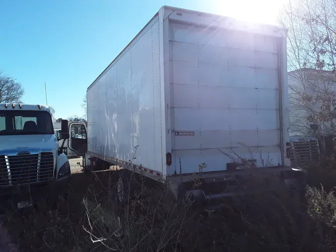 2017 FREIGHTLINER/MERCEDES M2 106