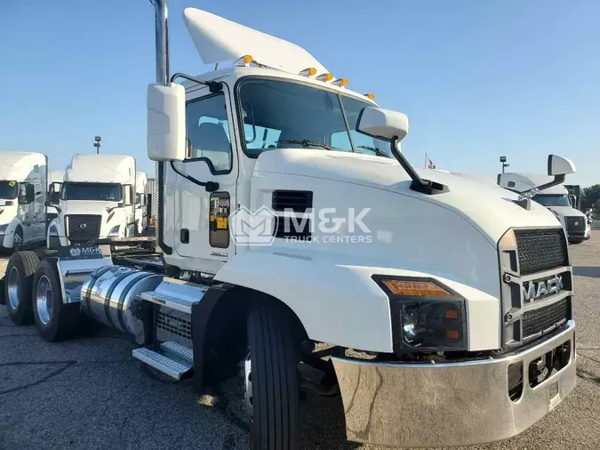 2023 MACK ANTHEM AN64T