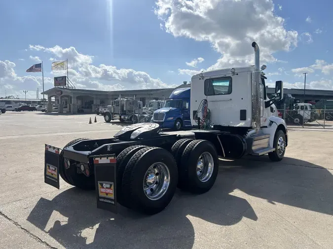 2018 Peterbilt 579