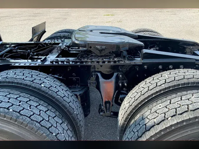 2023 INT LT625 6X4