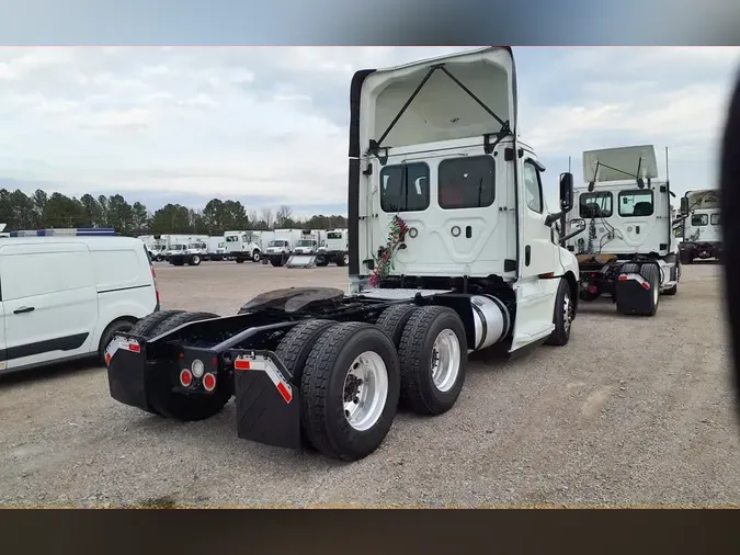 2019 FREIGHTLINER/MERCEDES NEW CASCADIA PX12664