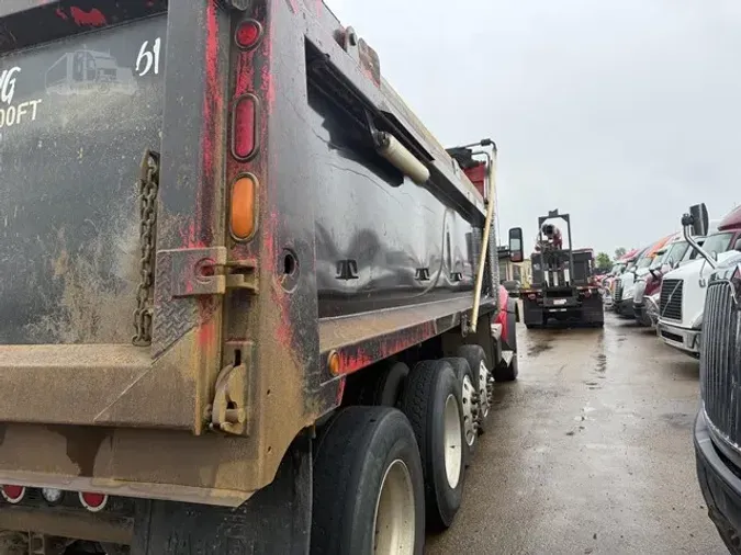 2017 KENWORTH T880