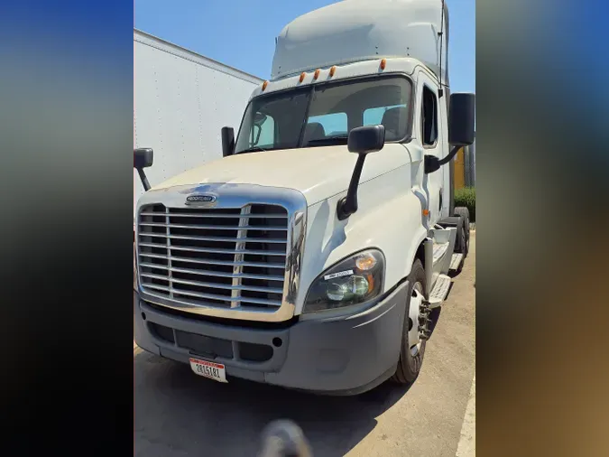 2019 FREIGHTLINER/MERCEDES CASCADIA 125